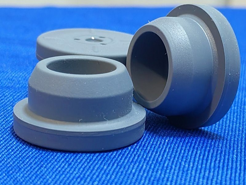 13 ملم 20 ملم 28 ملم لون رمادي زجاج أقراص الحقن استخدام المهروسة المهروسة