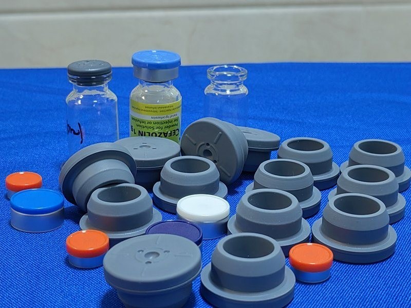 13mm 20m 28mm 32mm زجاج الليوفيليزيشن القوارير الطبية الرمادية البوتيل المطاطية مغلق لقارورة الزجاج زجاج زجاجة التسريب