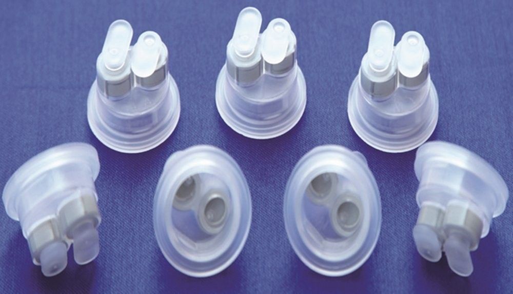32 ملم زجاجة التسريب الطبي غير PVC كيس ناعم PP غطاء التسريب مزدوج قابلة للطي زجاجة التسريب الطبي غطاء PP
